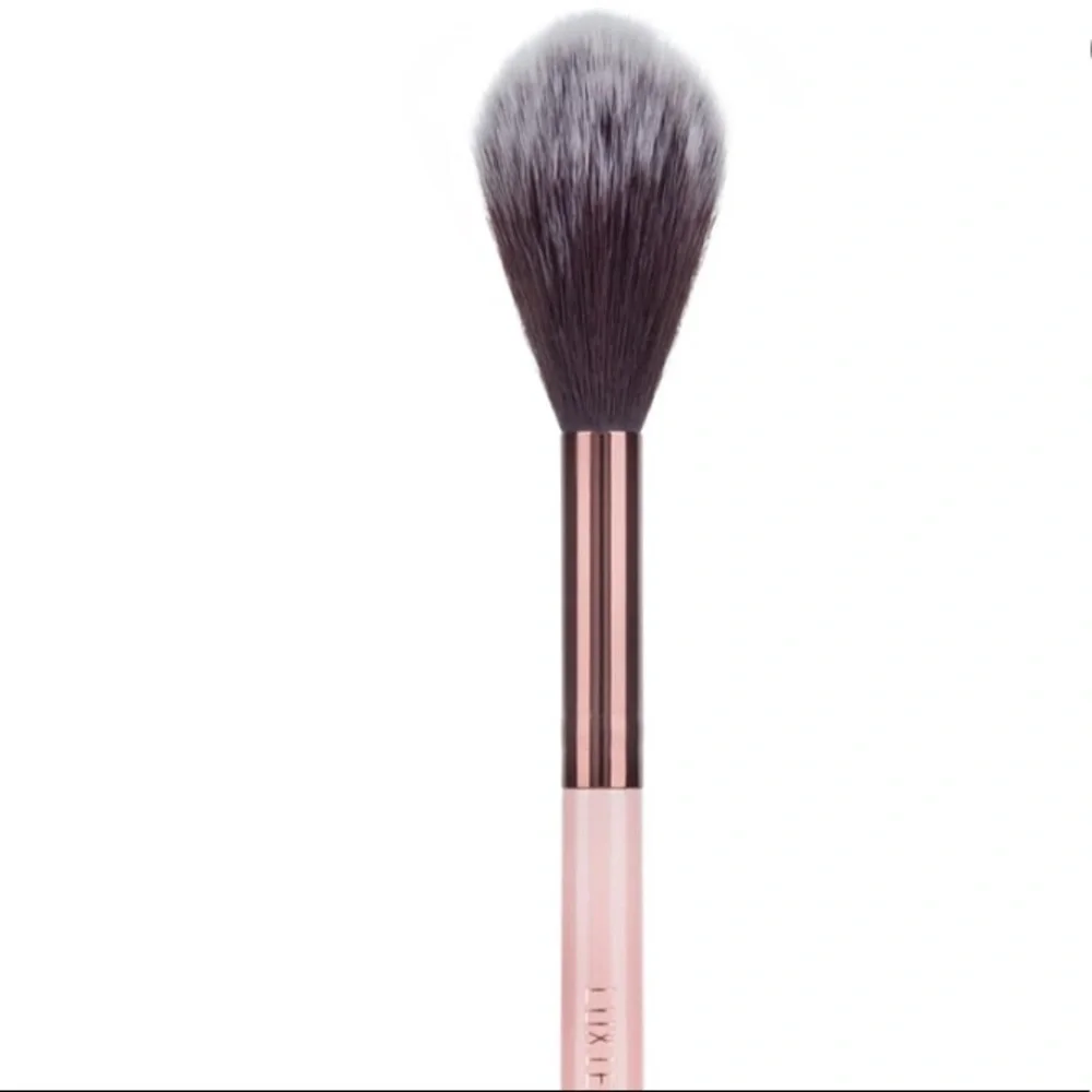 Luxie pro precision tapered brush 640